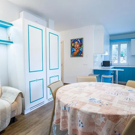 Belocations - Acquamarina Ferienhaus