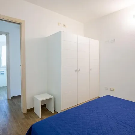 Semesterbostad Belocations - Acquamarina *