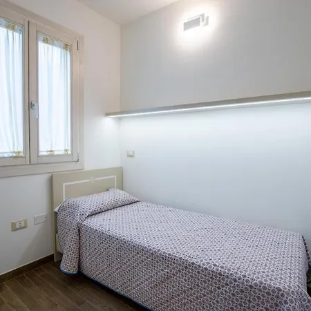 Semesterbostad Belocations - Acquamarina *