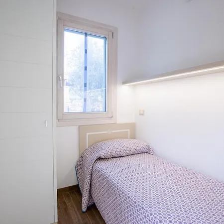 Belocations - Acquamarina Holiday home *