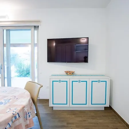 Holiday home Belocations - Acquamarina