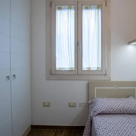 Belocations - Acquamarina Ferienhaus *